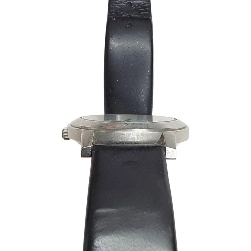 Kenneth Cole New York Mens Watch White Dial Date Black Leather Band Water 50M